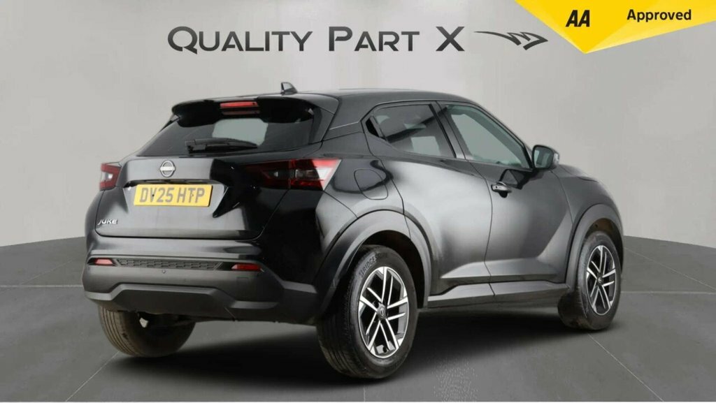 Nissan Juke Suv DV25HTP Black #5