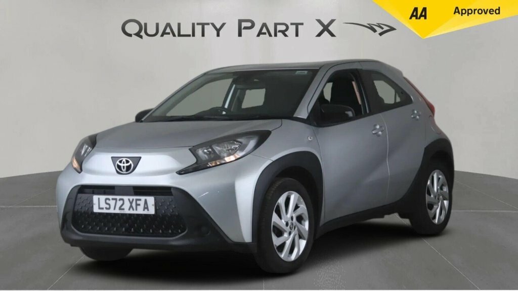 Toyota Aygo X Hatchback LS72XFA Silver #3