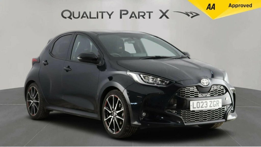 Toyota Yaris 1.5L Gr Sport Black