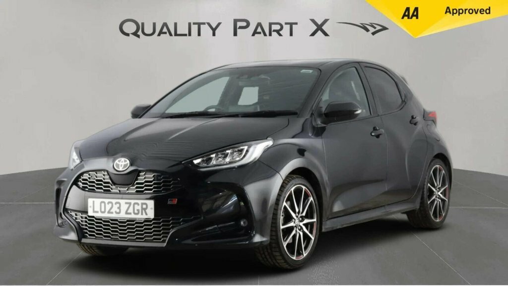 Toyota Yaris 1.5L Gr Sport LO23ZGR Black #3