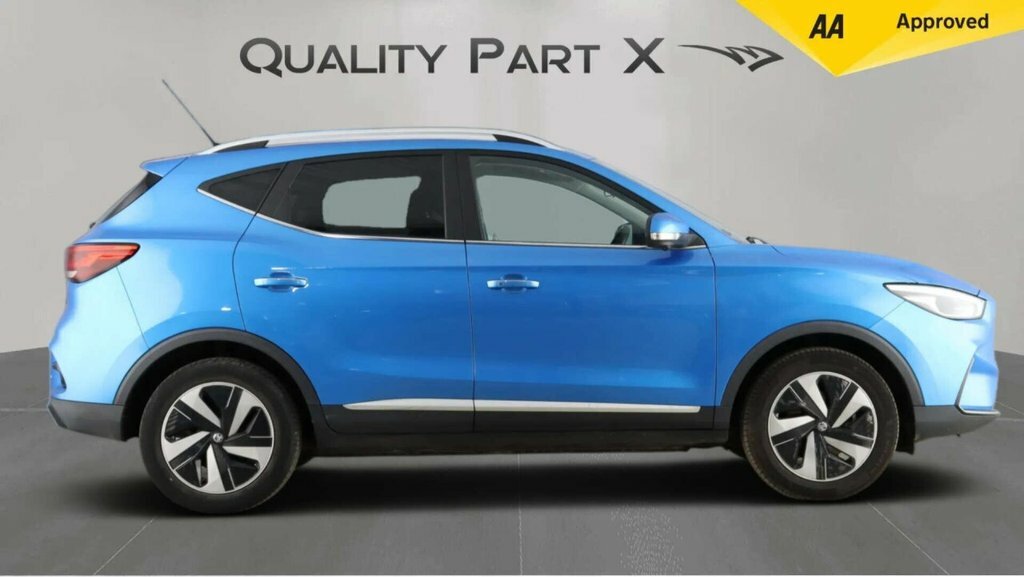 MG ZS Suv EJ72CAV Blue #4