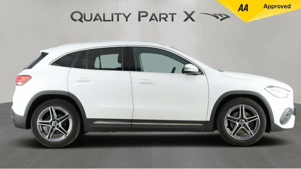 Mercedes-Benz GLA Class Suv WG22JBV White #4