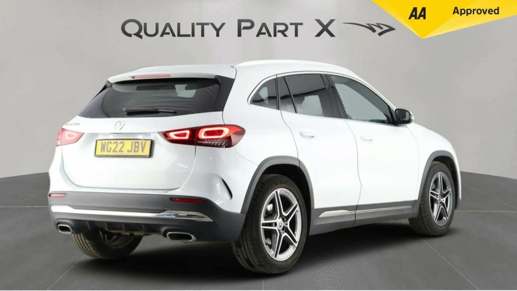 Mercedes-Benz GLA Class Suv WG22JBV White #5