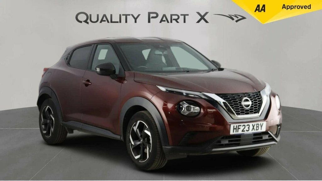 Nissan Juke Suv Red