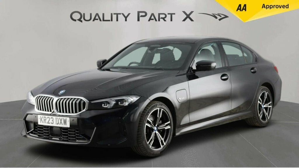 BMW 3 Series Saloon KR23DXW Black #3