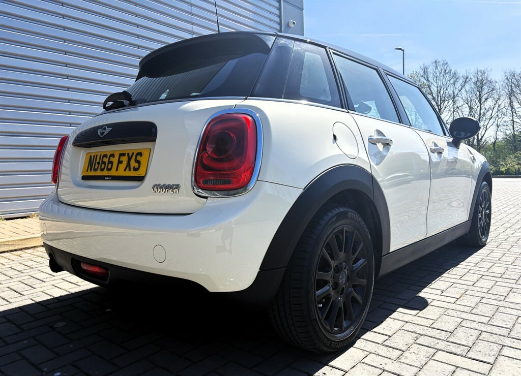 Mini Hatch 1.5 Great Spec Cheap Road Tax And Great Mpg NU66FXS Brown #4