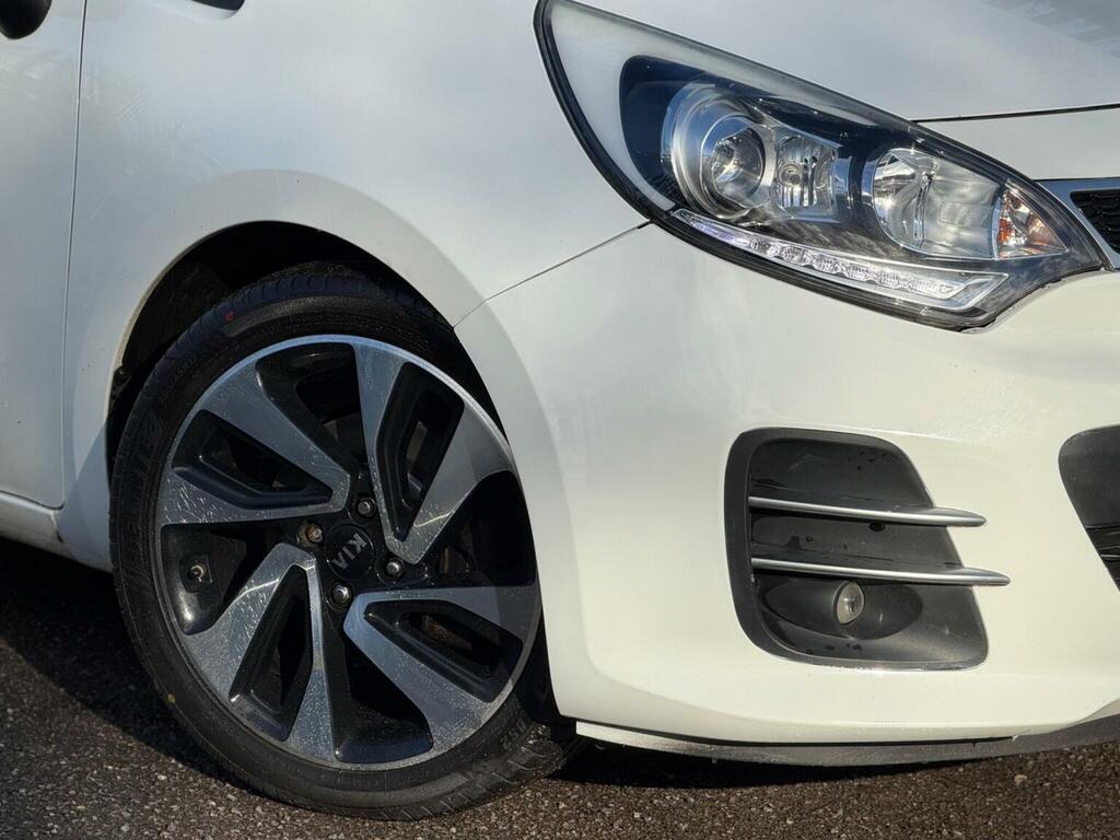Kia RIO 1.4 Ecodynamics 3 Euro 6 Ss 201515 MA15DKX White #3