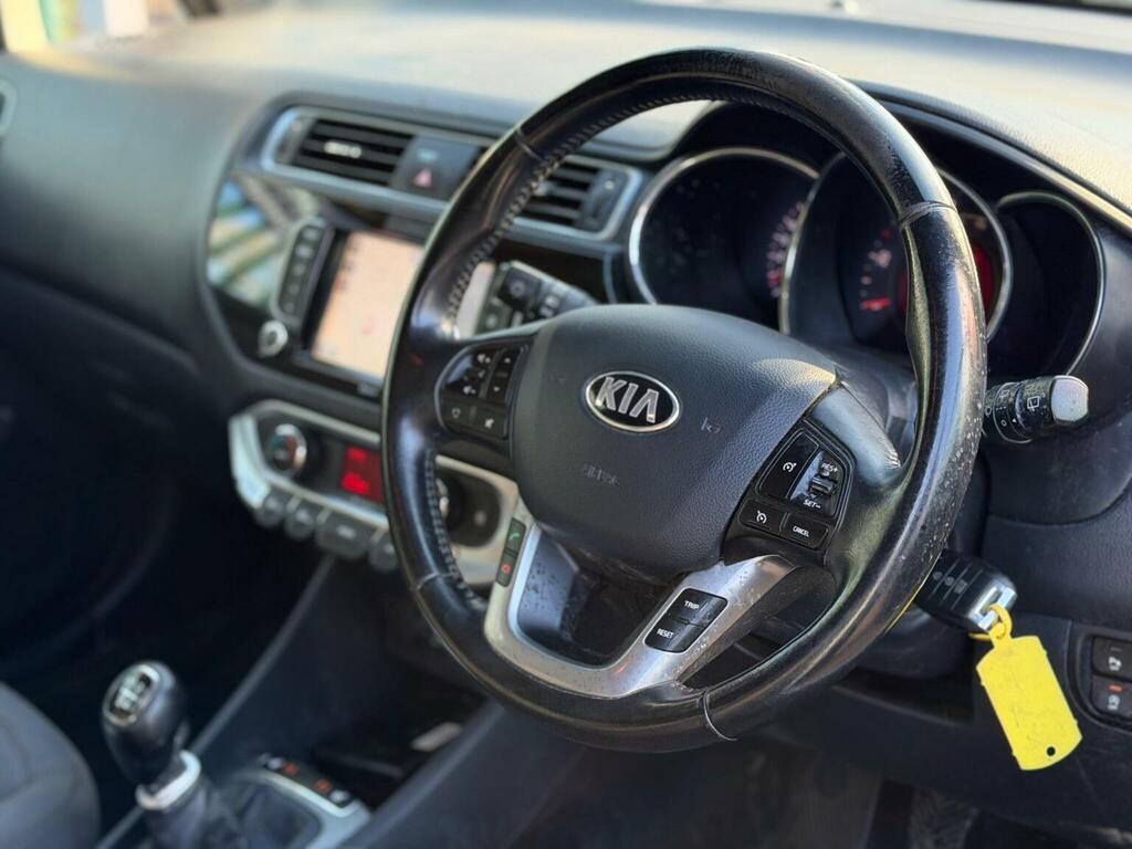 Kia RIO 1.4 Ecodynamics 3 Euro 6 Ss 201515 MA15DKX White #2