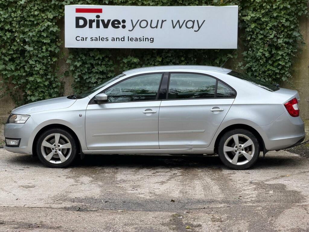 Skoda Rapid Hatchback 1.6 Tdi Elegance Dsg Euro 5 201414 RO14CVC Silver #4