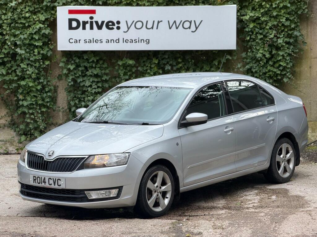 Skoda Rapid Hatchback 1.6 Tdi Elegance Dsg Euro 5 201414 RO14CVC Silver #3