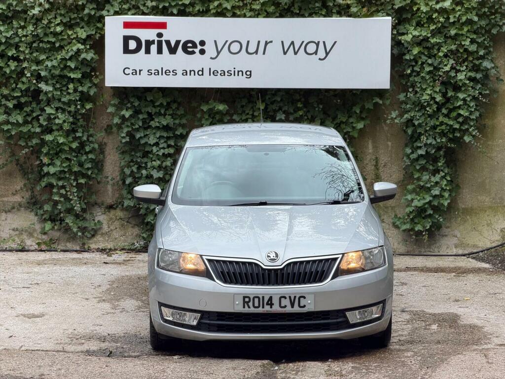Skoda Rapid Hatchback 1.6 Tdi Elegance Dsg Euro 5 201414 RO14CVC Silver #2