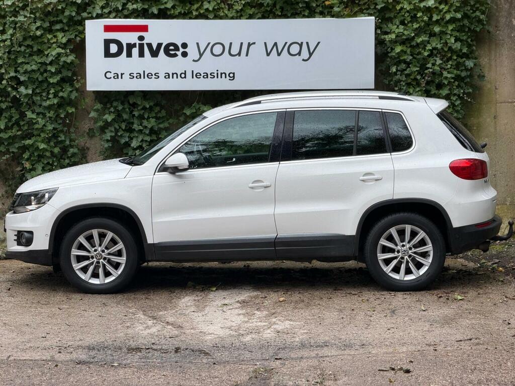 Volkswagen Tiguan Suv 2.0 Tdi Bluemotion Tech Se 4Wd Euro 5 Ss YY13UCF White #4