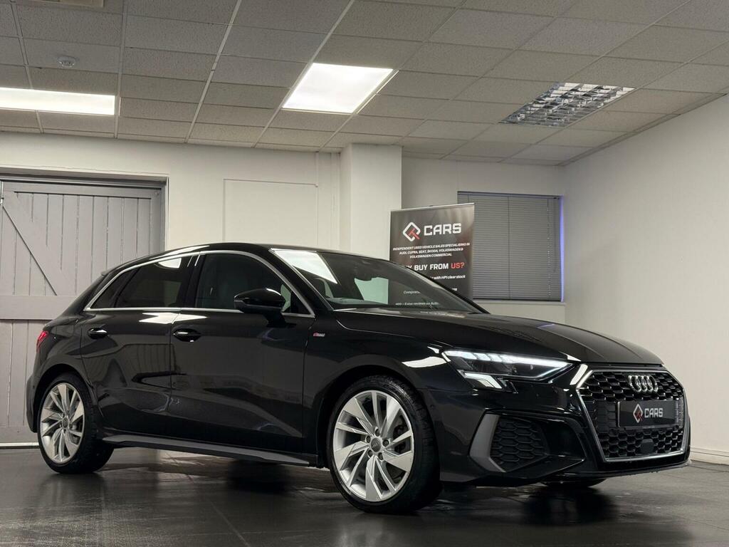 Audi A3 Hatchback 1.5 Tfsi 35 S Line Sportback S Tronic Eu LS70LZK Black #4