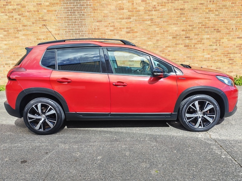 Peugeot 2008 1.6 Bluehdi Gt Line KM66VHB Red #2