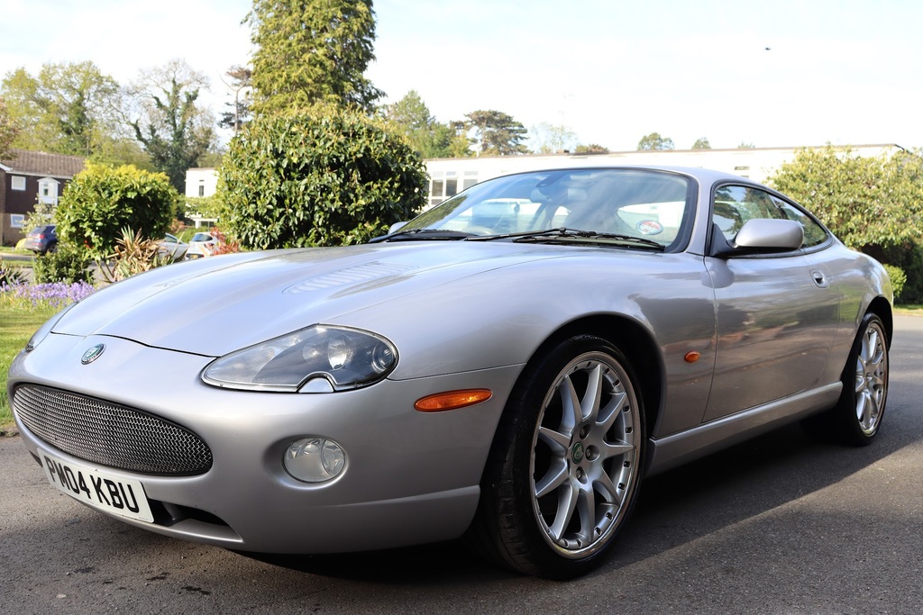 Jaguar XKR 4.2 Supercharged Coupe Silver #3