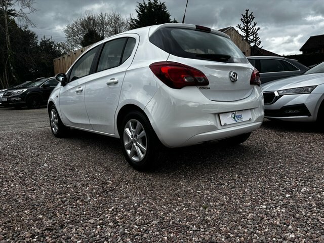 Vauxhall Corsa 1.2I Design Hatchback Euro 6 70 SD65FGO White #4