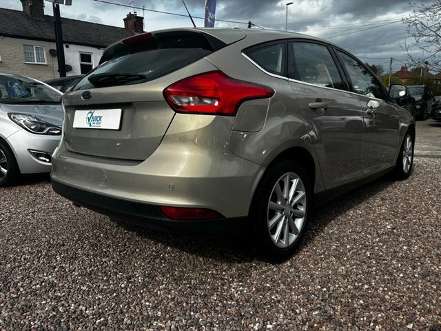Ford Focus 1.5 Tdci Titanium Hatchback Euro CK65MXL Silver #6