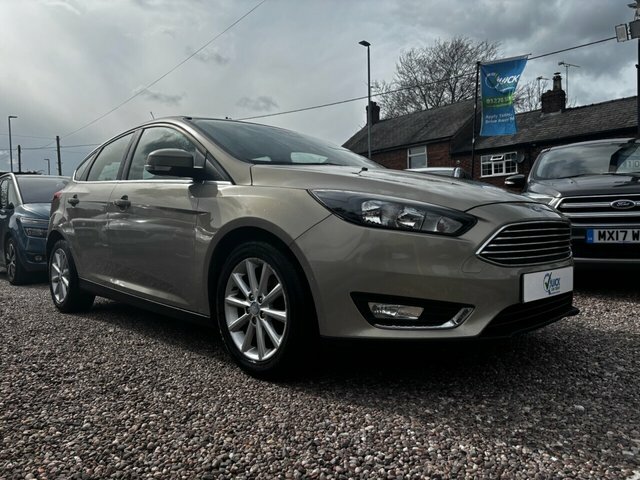 Ford Focus 1.5 Tdci Titanium Hatchback Euro CK65MXL Silver #2