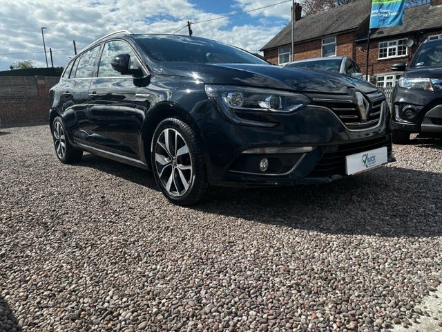 Renault Megane 1.6 Dci Dynamique S Nav Sport Tourer Ma HV67HXG Black #2