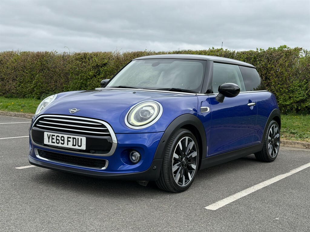 Mini Hatch 1.5 L 1.5 Cooper Exclusive Hatchback St YE69FDU Blue #3