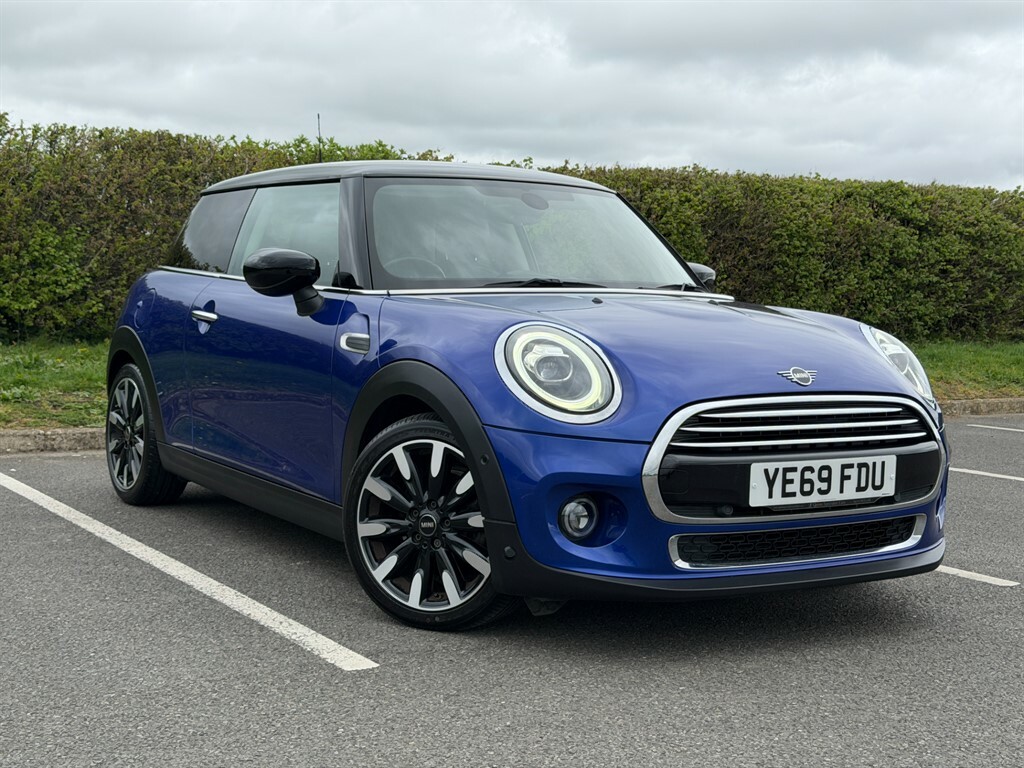 Mini Hatch 1.5 L 1.5 Cooper Exclusive Hatchback St Blue