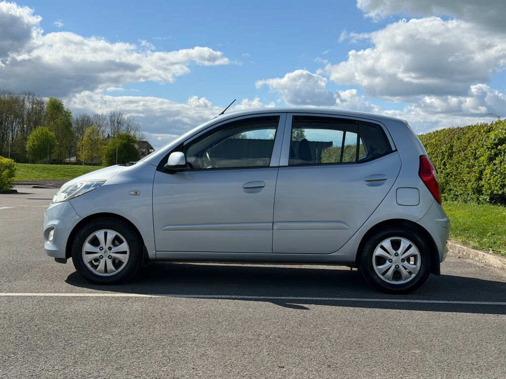 Hyundai I10 1.2 L 1.2 Active Hatchback Euro 5 Grey #4