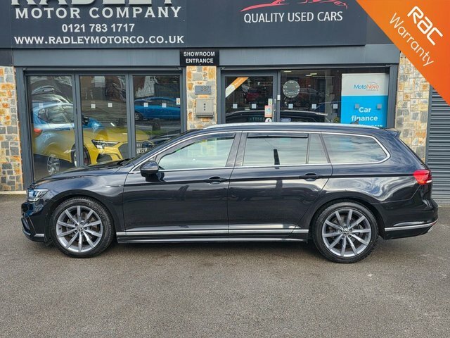 Volkswagen Passat 2021 2.0 Tdi Evo R-line Estate Dsg Euro GK21MKJ Black #2