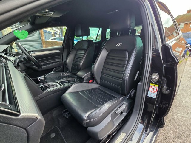 Volkswagen Passat 2021 2.0 Tdi Evo R-line Estate Dsg Euro GK21MKJ Black #3