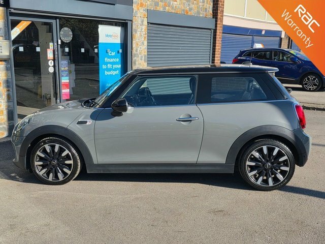 Mini Hatch 2019 1.5 Cooper Exclusive Hatchback Man PL68EFU Grey #2