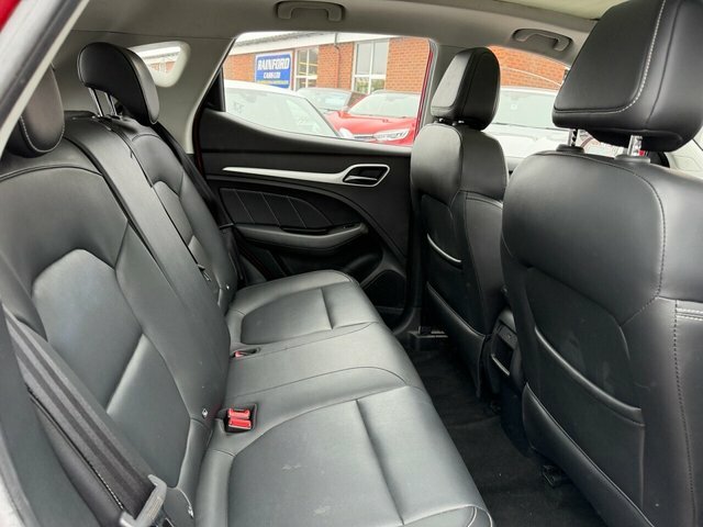 MG ZS 2021 44.5Kwh Exclusive Suv 143 PE71TXN Red #6