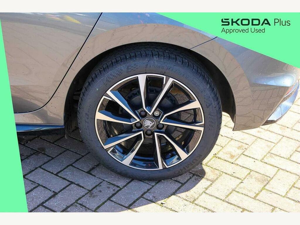 Skoda Fabia 2025 1.0 Tsi 116 Monte Carlo Edition Dsg KJ25FLW Grey #5