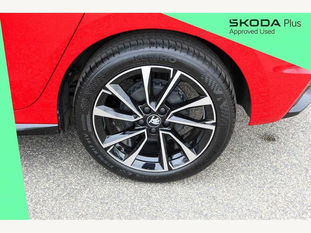 Skoda Fabia 2025 1.0 Tsi 116 Monte Carlo Edition Dsg KT25NMY Red #5