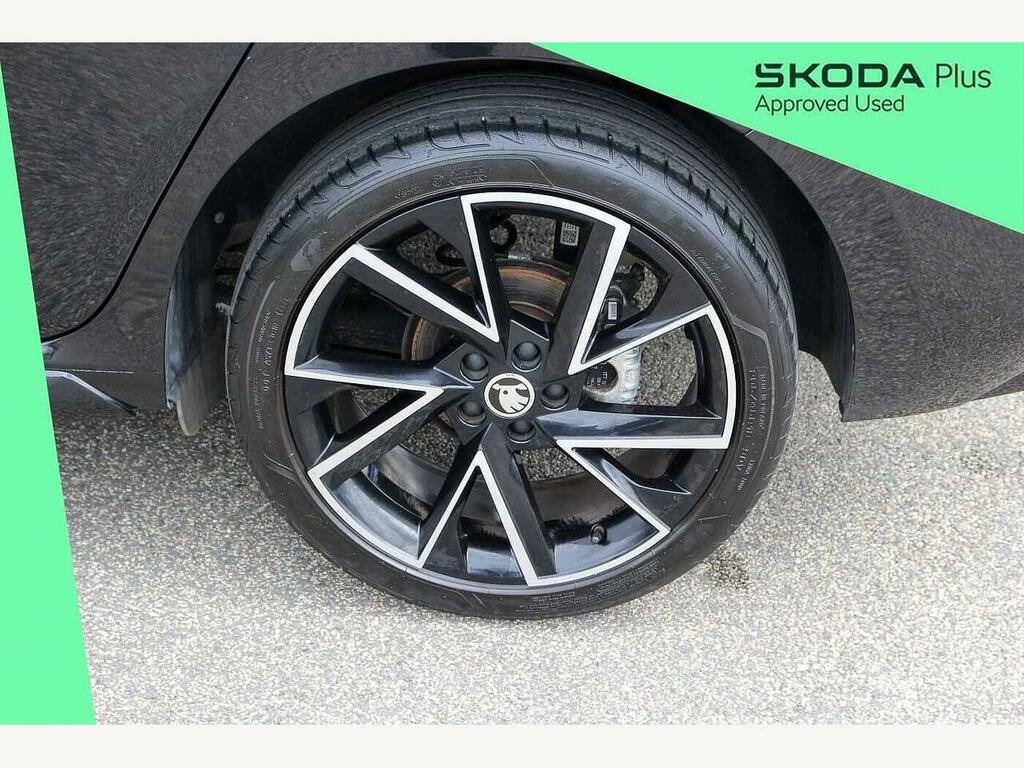 Skoda Scala 2022 1.0 Tsi 110 Monte Carlo Black #5
