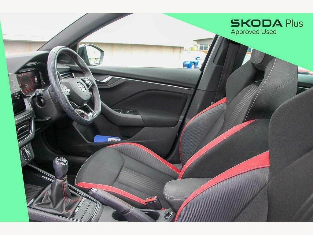 Skoda Scala 2022 1.0 Tsi 110 Monte Carlo Black #2