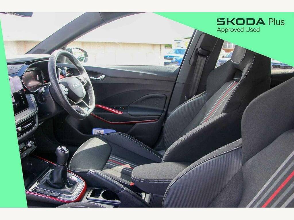 Skoda Fabia 2025 1.0 Tsi 116 Monte Carlo Edition FH25UZO Black #2