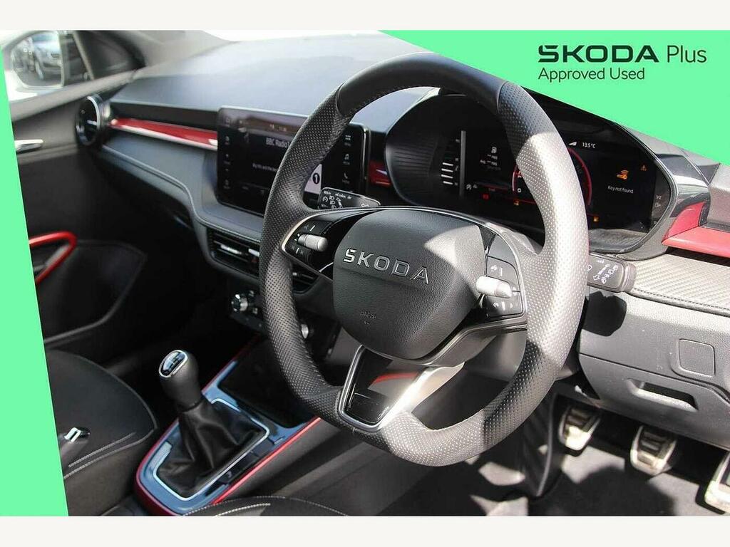 Skoda Fabia 2025 1.0 Tsi 116 Monte Carlo Edition FH25UZO Black #6