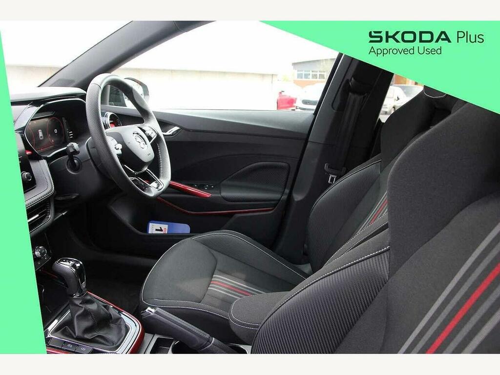 Skoda Fabia 2024 1.5 Tsi 150 Monte Carlo Dsg Black #2