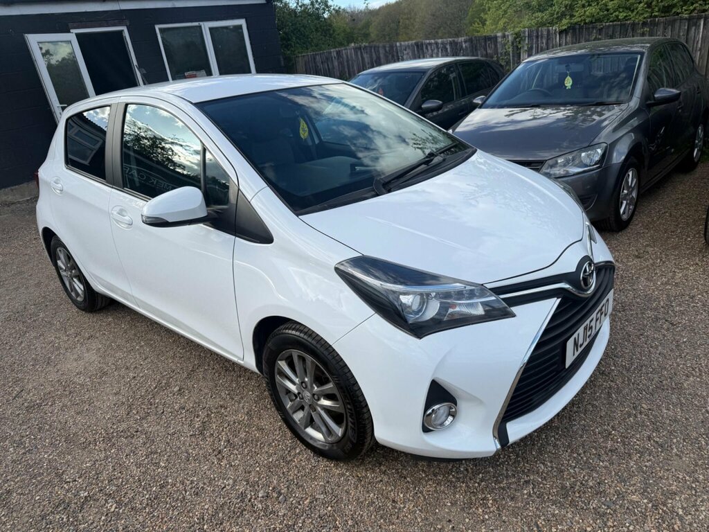 Toyota Yaris 1.33 Dual Vvt-i Icon Euro 5 Euro 5 White