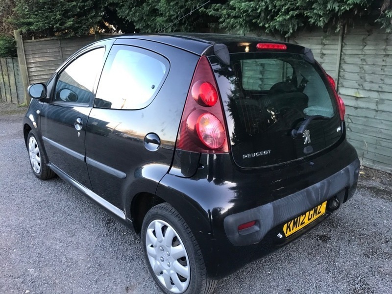 Peugeot 107 1.0 Active KM12GMZ Black #4