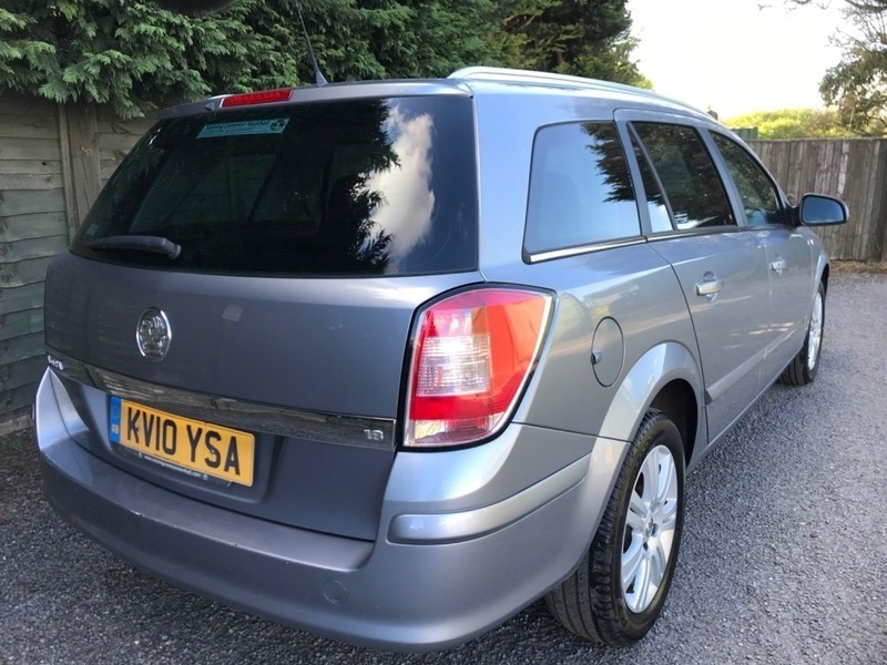 Vauxhall Astra 1.8 Design Estate Silver #3