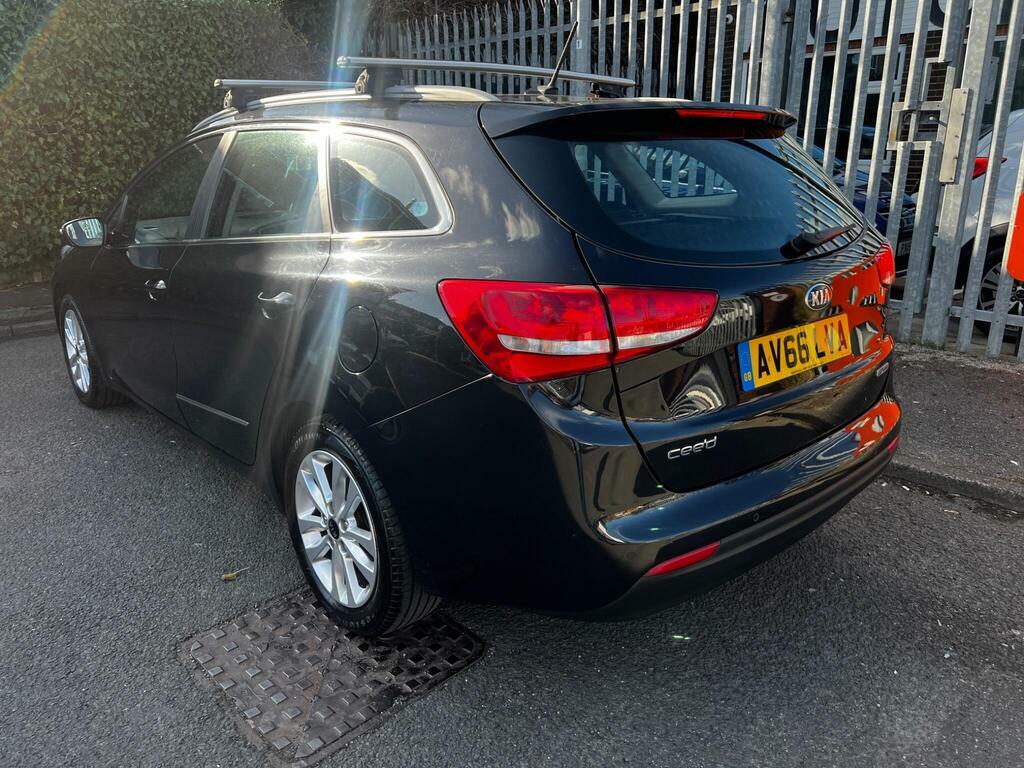 Kia Ceed 1.6 Crdi 2 Sportswagon Euro 6 S S AV66LVA Black #4