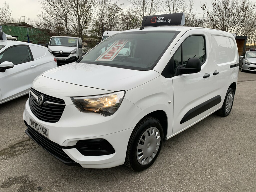 Vauxhall Combo Panel Van 1.5 Turbo D 2000 Sportive 2020 VU20YUD White #3