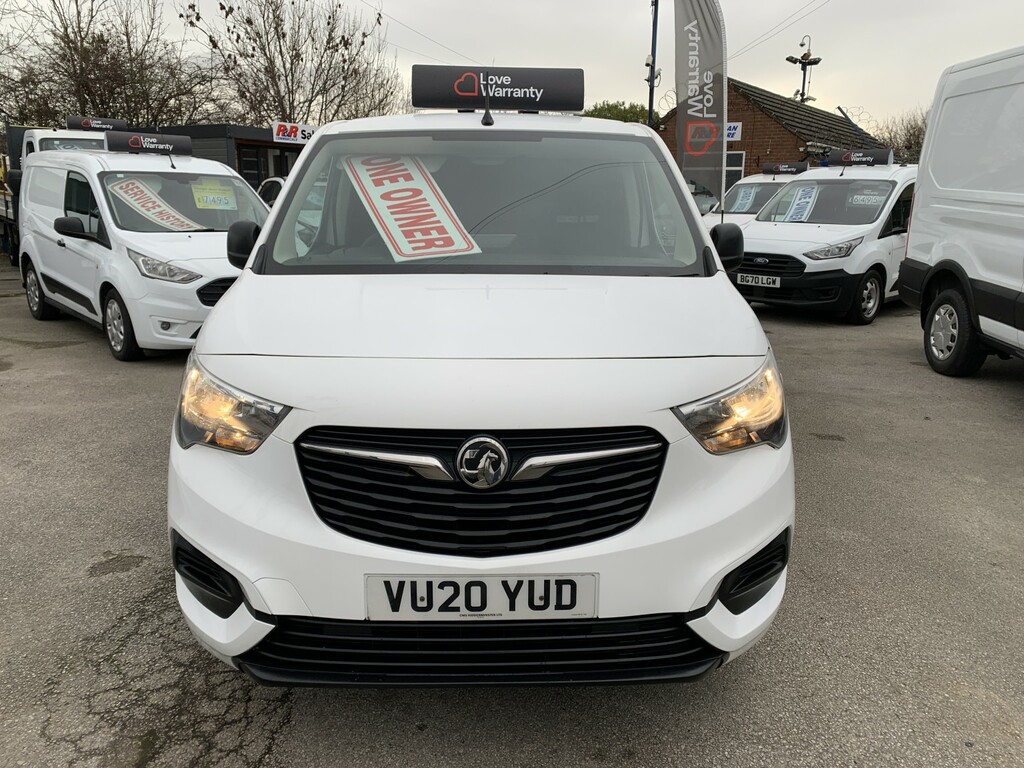 Vauxhall Combo Panel Van 1.5 Turbo D 2000 Sportive 2020 VU20YUD White #2