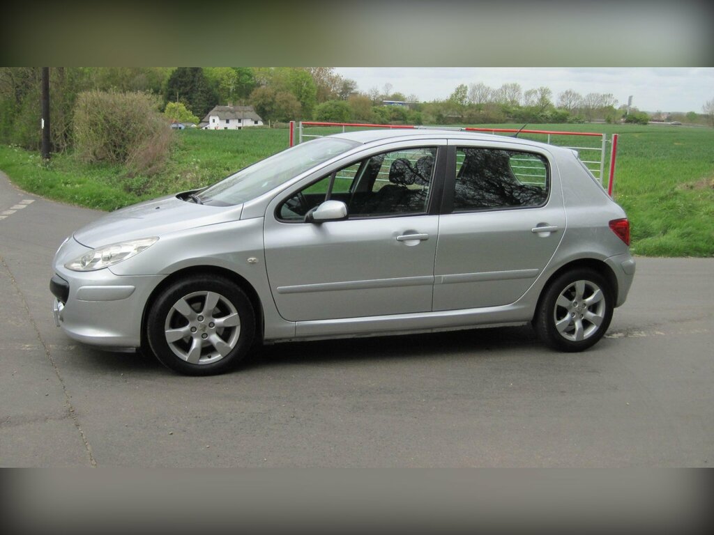 Peugeot 307 1.6 16V S Tiptronic KV07XCO Silver #6