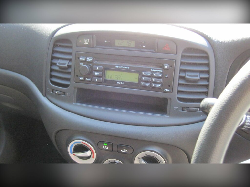 Hyundai Accent 1.4 Atlantic Blue #20