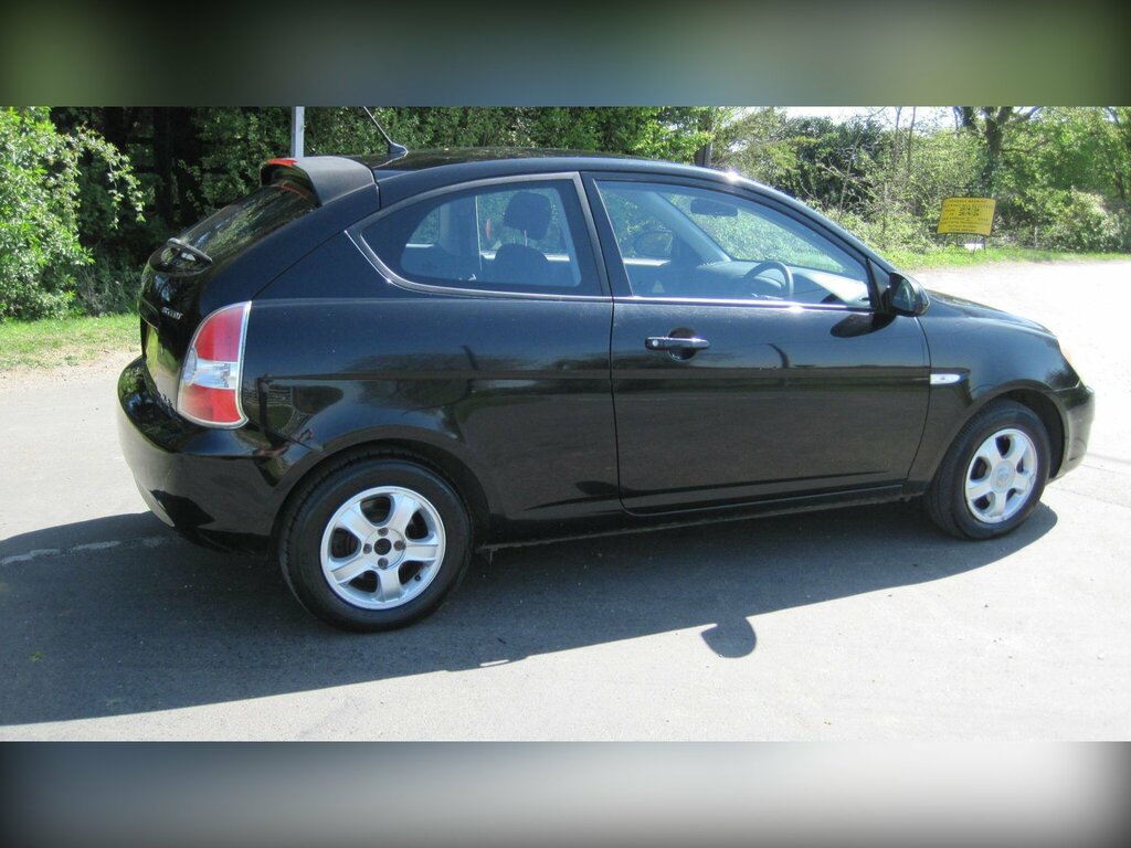 Hyundai Accent 1.4 Atlantic Blue #14