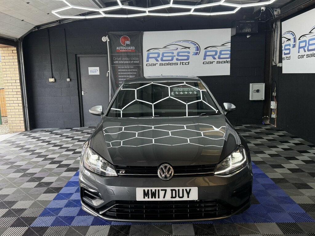 Volkswagen Golf 2.0 Tsi Bluemotion Tech R 2017 MW17DUY Grey #3