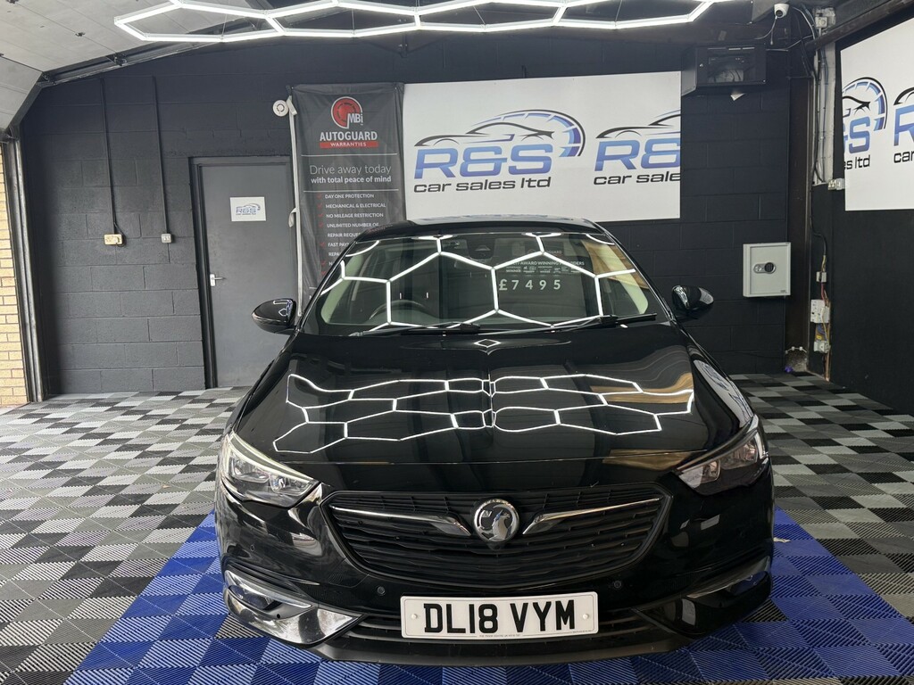 Vauxhall Insignia 1.6 Turbo D Ecotec Sri Nav 2018 DL18VYM Black #2