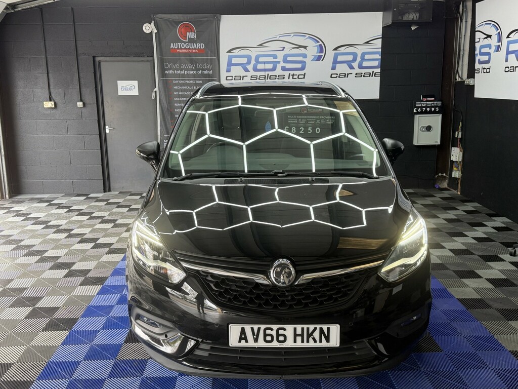 Vauxhall Zafira Tourer 1.4 I Turbo Sri 2016 AV66HKN Black #4