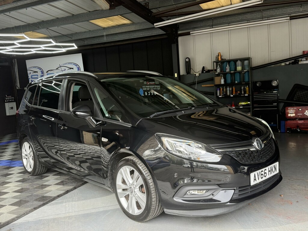Vauxhall Zafira Tourer 1.4 I Turbo Sri 2016 AV66HKN Black #5